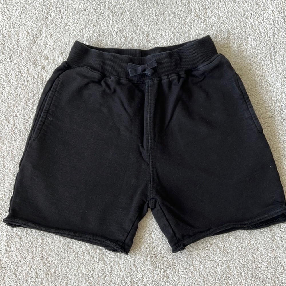 Boys Wes and Willy Sweat shorts - black - size 5​